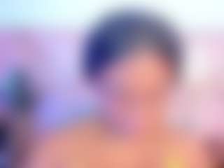 Live cam show with SophieSinclair - Twerk on TeamSkeetLive