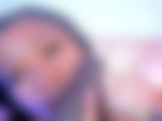 Live-camshow met SophieSinclair - Spank Ebony op Camsoda