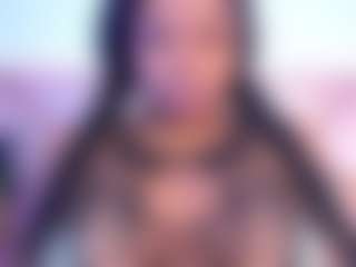 Live cam show with SophieSinclair - BBW on Camsoda