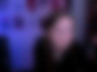 ariana-ross7's Live Sex Cam Show