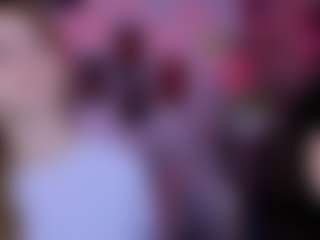 Live cam show with ariana-ross7 - White on fapnchat