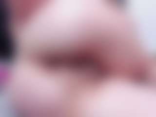 Live cam show with brittanyy20 - Green Eyes on Fapmatic.com