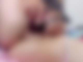 brittanyy20's Live Sex Cam Show