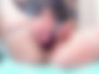 Live cam show with brittanyy20 - Double Penetration on CamClone
