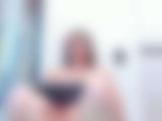 brittanyy20's Live Sex Cam Show