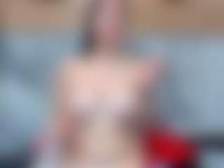 Live cam show with brittanyy20 - Twerk on Camsoda