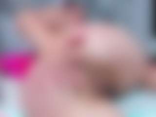 Live cam show with brittanyy20 - Facial Piercings on Camsoda
