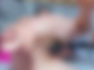 Live cam show with brittanyy20 - Facial Piercings on Camsoda