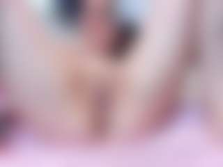 brittanyy20's Live Sex Cam Show