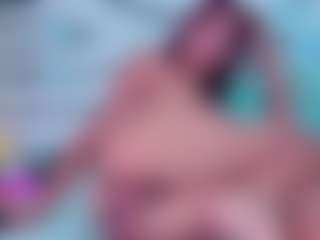 Live cam show with SabrinnaTaylor - Thin on Camiplay Live