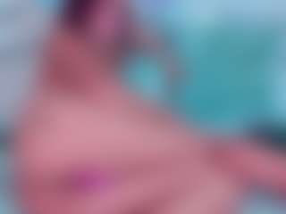Live cam show with SabrinnaTaylor - Thin on Camsoda