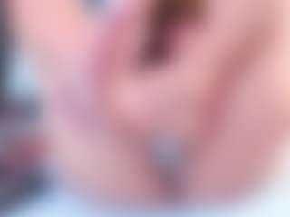 Live cam show with SabrinnaTaylor - Double Penetration on Dolls Live