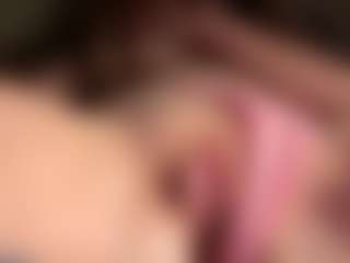 Live cam show with Scarleethot - College on Camsoda