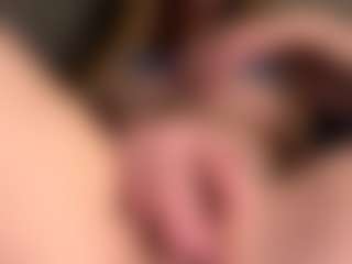 Live cam show with Scarleethot - Brown Hair on CamwithHer