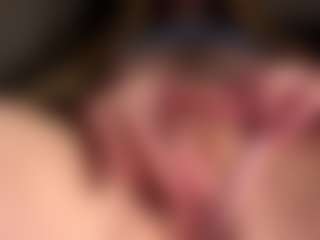 Live cam show with Scarleethot - Brown Hair on Free Soda