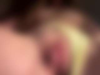 Scarleethot's Live Sex Cam Show
