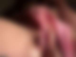 Live cam show with Scarleethot - Petite on Uber Horny