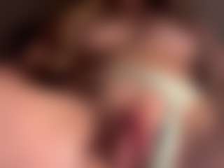 Scarleethot's Live Sex Cam Show
