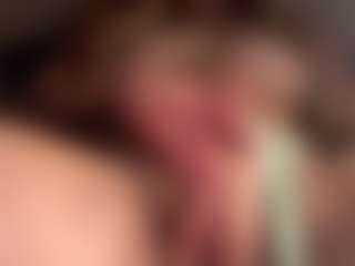 Scarleethot's Live Sex Cam Show