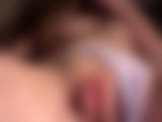 Live cam show with Scarleethot - College on Dolls Live