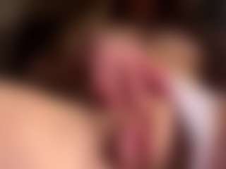 Live cam show with Scarleethot - Bedroom on Camiplay Live