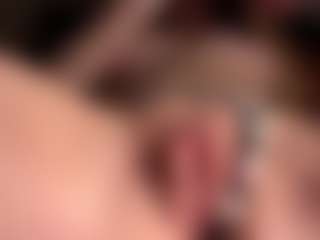 Live cam show with Scarleethot - Lovense Brown Hair on dropp.cam