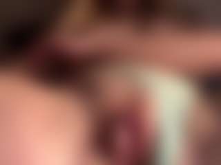 Scarleethot's Live Sex Cam Show