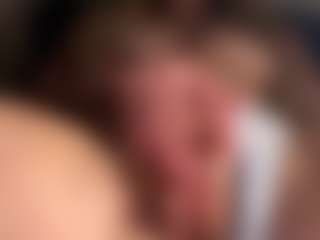 Live cam show with Scarleethot - Hairy Pussy Brown Hair on StripNow