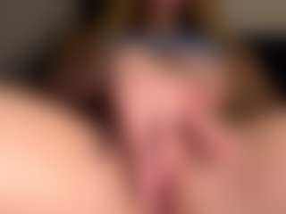 Scarleethot's Live Sex Cam Show