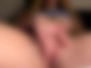 Scarleethot's Live Sex Cam Show