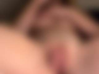 Scarleethot's Live Sex Cam Show