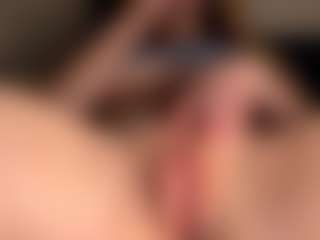 Scarleethot's Live Sex Cam Show