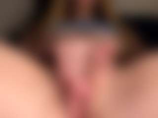 Scarleethot's Live Sex Cam Show