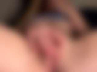 Scarleethot's Live Sex Cam Show
