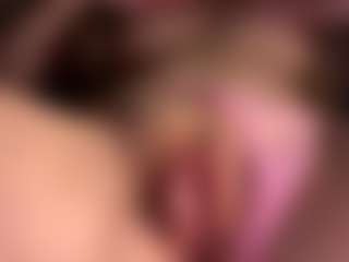 Live cam show with Scarleethot - BBW on camwithhim.com