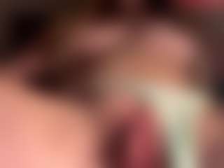 Live cam show with Scarleethot - Petite on Camiplay Live