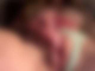 Live cam show with Scarleethot - Petite on SinfulBabes