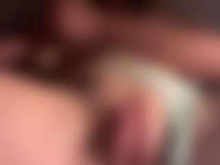 Live cam show with Scarleethot - Brown Eyes Lovense on Camiplay Live