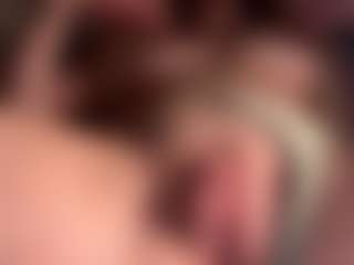 Live cam show with Scarleethot - Dildo Or Vibrator on Soda Cam