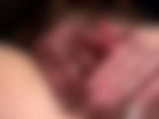 Live cam show with Scarleethot - Bedroom Brown Hair on Camsoda