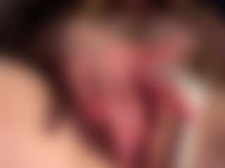 Live-Cam-Show mit Scarleethot - Hairy Pussy BBW auf Camsoda