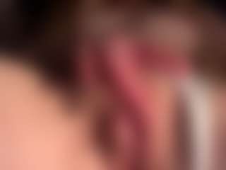 Live cam show with Scarleethot - College Big Tits on studioflirtlive.com