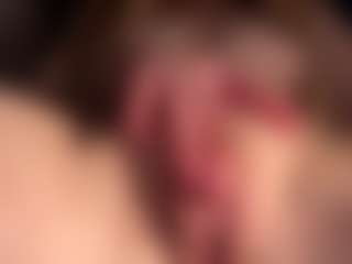 Live cam show with Scarleethot - College Curvy on mypornchat.com