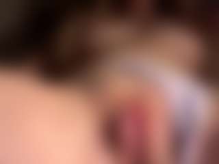 Live cam show with Scarleethot - Brown Eyes Brown Hair on numayanayam.club