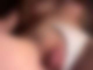 Live cam show with Scarleethot - Hairy Pussy Lovense on TottyGirls
