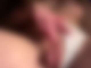 Scarleethot's Live Sex Cam Show