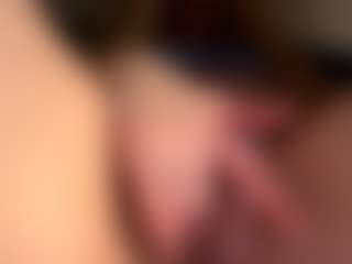 Scarleethot's Live Sex Cam Show