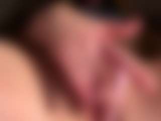 Scarleethot's Live Sex Cam Show