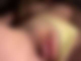 Scarleethot's Live Sex Cam Show