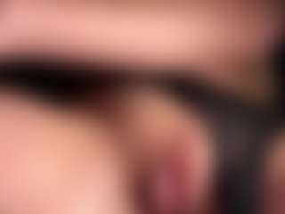 Scarleethot's Live Sex Cam Show